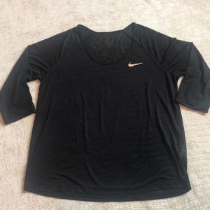 Nike Dri-Fit shirt SZ Large